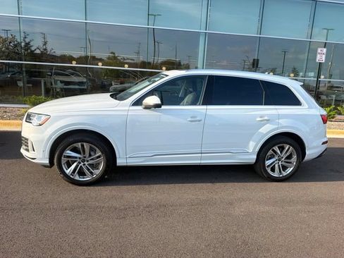 Used 2023 Audi Q7 2.0T Premium Plus w/ Premium Plus Package AWD/4WD image 15