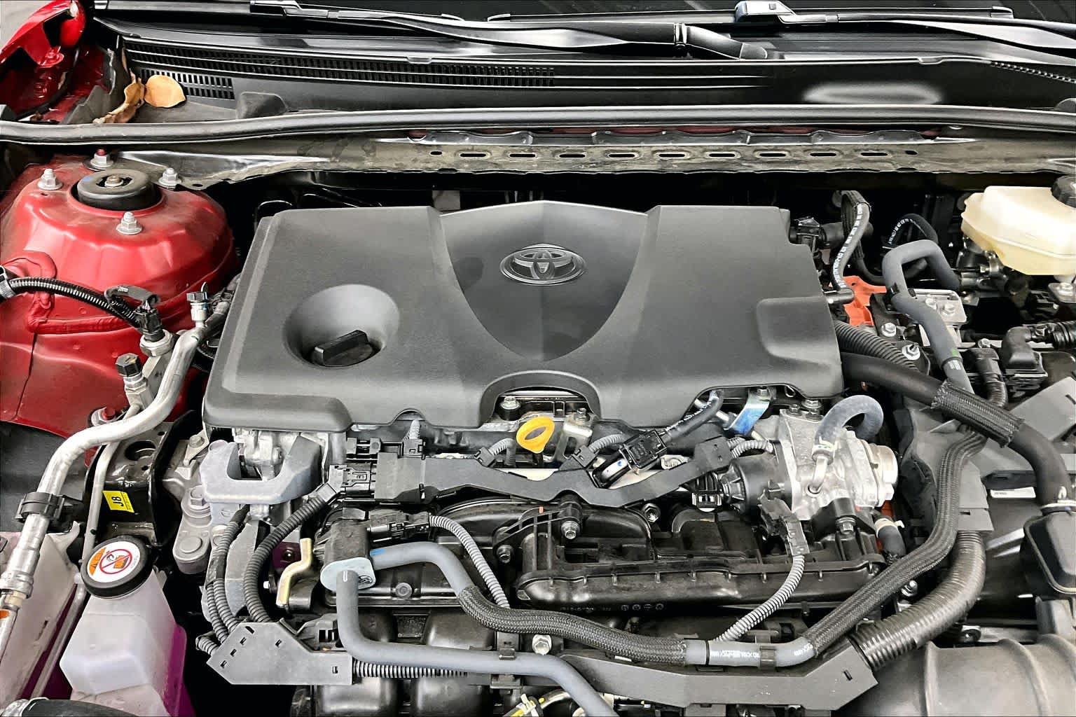 Used 2025 Toyota Camry SE w/ Convenience Package FWD image 31