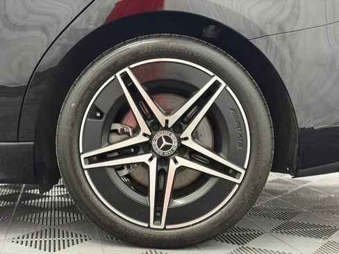 Used 2023 Mercedes-Benz C 300 4MATIC Sedan image 35