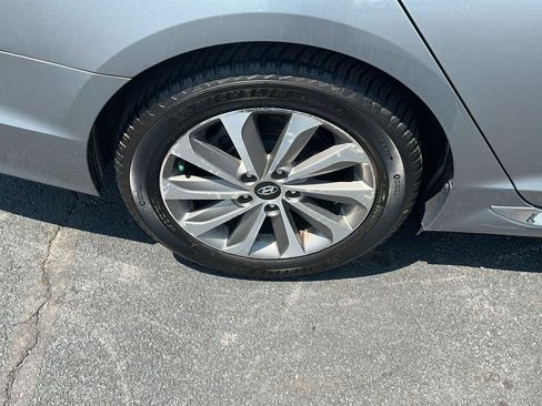 Used 2015 Hyundai Sonata Sport FWD image 6