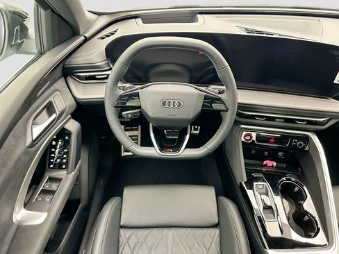 New 2025 Audi SQ5 Premium Plus image 10