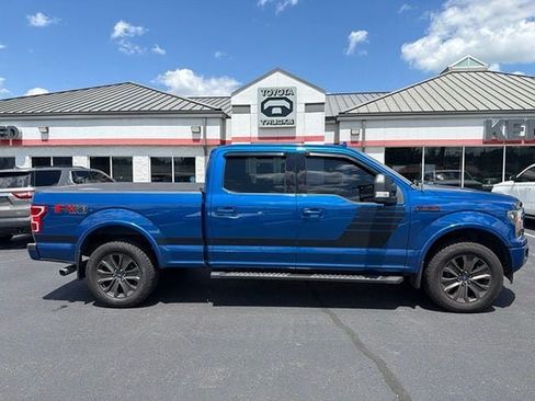 Used 2018 Ford F150 XLT w/ Equipment Group 302A Luxury AWD/4WD image 10