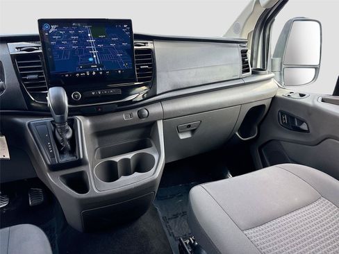 Used 2024 Ford Transit 350 XLT RWD image 26