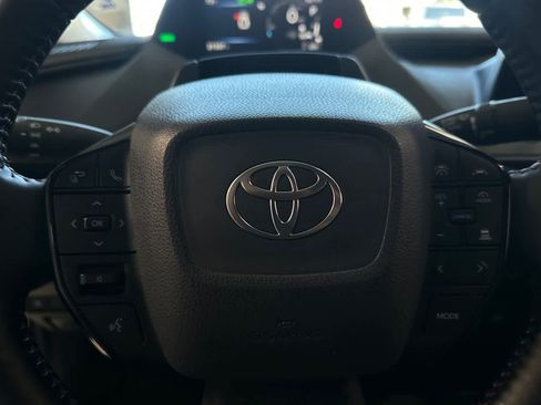Used 2024 Toyota Prius Prime FWD image 28