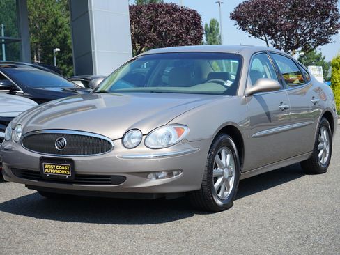Used 2007 Buick LaCrosse CXL w/ Driver Confidence Package FWD image 1