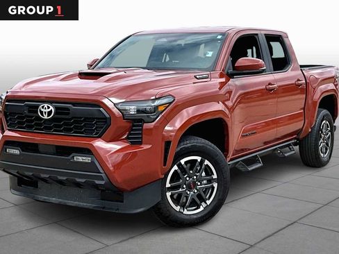 Used 2025 Toyota Tacoma TRD Sport w/ TRD Sport Upgrade Package AWD/4WD image 1