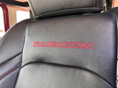 Used 2021 Jeep Wrangler Unlimited Rubicon AWD/4WD image 17