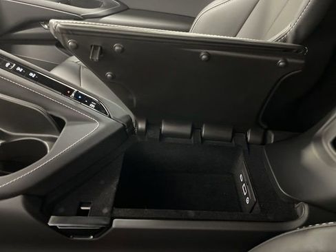 Used 2023 Chevrolet Corvette Stingray Coupe w/ 1LT image 21