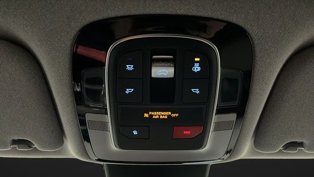 Used 2022 Hyundai Santa Fe Limited AWD/4WD image 34