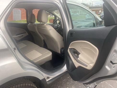 Used 2021 Ford EcoSport S image 18