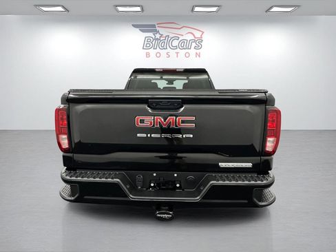 Used 2023 GMC Sierra 1500 Elevation AWD/4WD image 5
