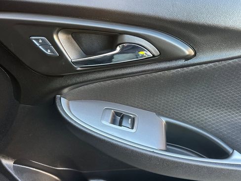 Used 2024 Chevrolet Malibu LT image 19