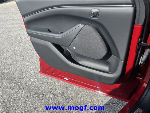 Certified 2023 Ford Mustang Mach-E Premium image 17