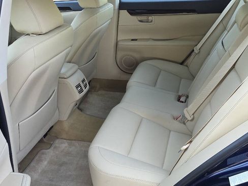 Used 2013 Lexus ES 350 w/ Premium Pkg FWD image 15
