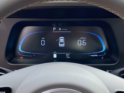 New 2026 Hyundai Elantra Sport FWD image 14