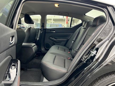 New 2025 Nissan Altima 2.5 SR image 27