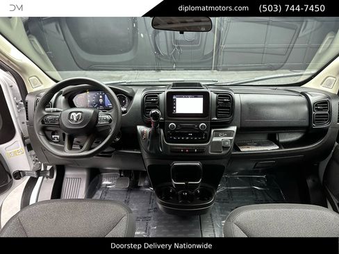 Used 2025 RAM ProMaster 2500 w/ U-Haul Equipment Group image 25