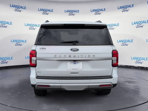 Used 2024 Ford Expedition XLT RWD image 8