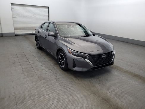 Used 2025 Nissan Sentra SV FWD image 13