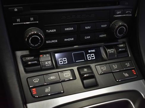 Used 2017 Porsche 911 Carrera 4S image 18