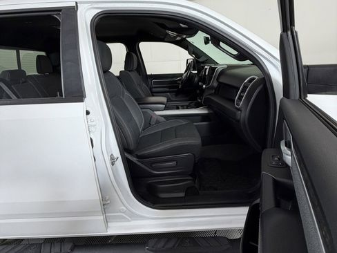 Used 2021 RAM 1500 Big Horn AWD/4WD image 6