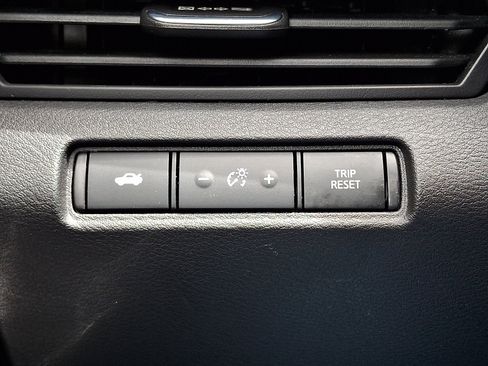 Certified 2023 Nissan Altima 2.5 SR w/ SR Premium Package FWD image 23