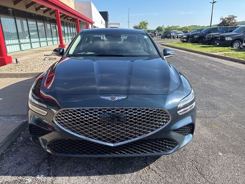 Used 2025 Genesis G70 2.5T RWD image 2