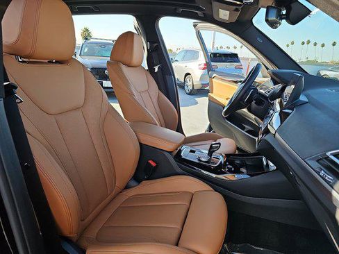 Used 2024 BMW X3 sDrive30i w/ Premium Package image 10