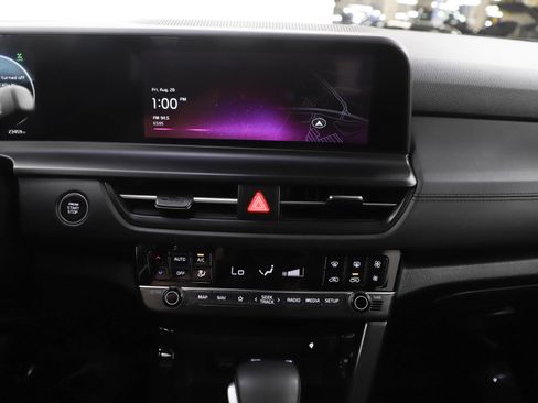 Used 2024 Kia Seltos SX AWD/4WD image 23