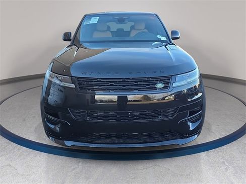 New 2025 Land Rover Range Rover Sport Dynamic SE image 2