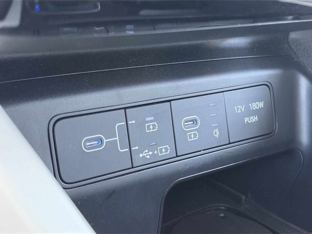 Certified 2025 Hyundai Tucson SEL FWD image 27