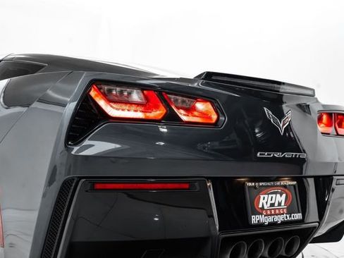 Used 2014 Chevrolet Corvette Stingray Coupe image 11