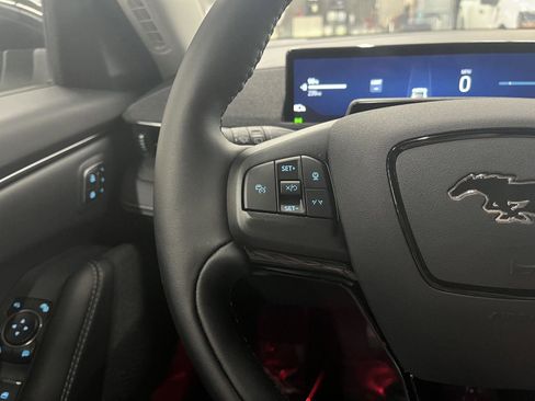 Used 2025 Ford Mustang Mach-E Premium image 17