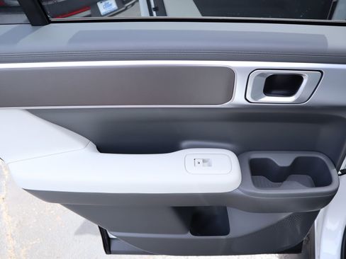 New 2026 Hyundai Santa Fe SE FWD image 16