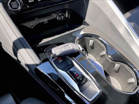 Certified 2025 Audi Q5 Premium Plus w/ Premium Plus AWD/4WD image 11