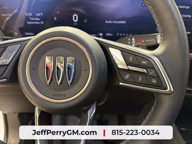 Used 2025 Buick Envision Avenir AWD/4WD image 15