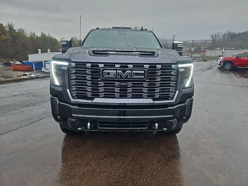 Used 2024 GMC Sierra 2500 Denali Ultimate w/ Max Trailering Package image 8