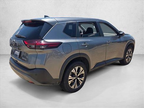Used 2023 Nissan Rogue SV AWD/4WD image 5