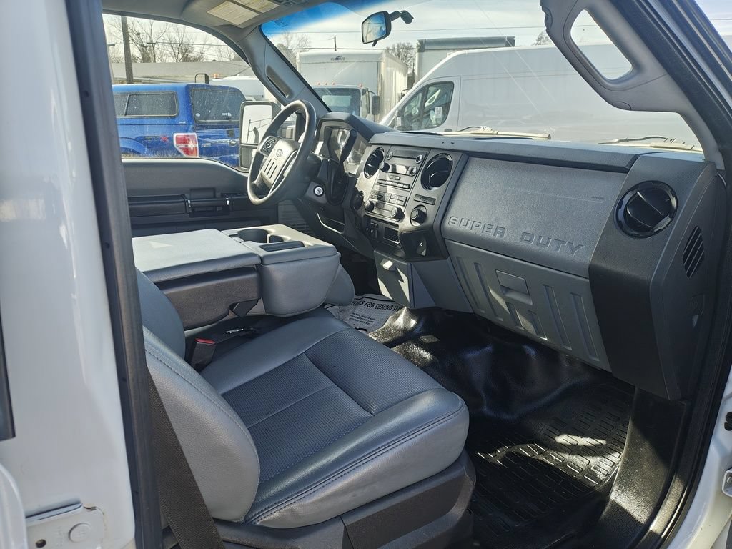 Used 2014 Ford F350 XL w/ Power Equipment Group AWD/4WD image 8