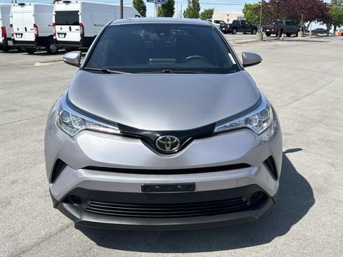 Used 2018 Toyota C-HR XLE image 10