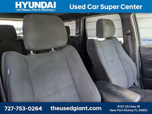 Used 2014 Jeep Grand Cherokee Laredo w/ Security & Convenience Group AWD/4WD image 6
