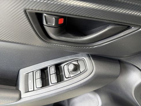 Certified 2025 Subaru Crosstrek 2.0i Premium image 19