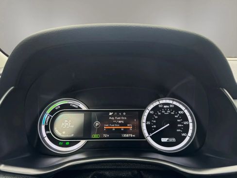 Used 2017 Kia Niro EX FWD image 14