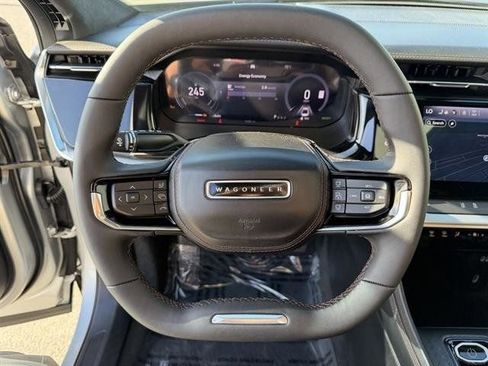 Used 2024 Jeep Wagoneer Launch Edition image 21