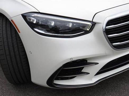 Used 2023 Mercedes-Benz S 500 4MATIC image 28