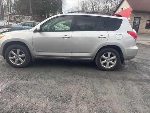 Used 2008 Toyota RAV4 Limited image 7