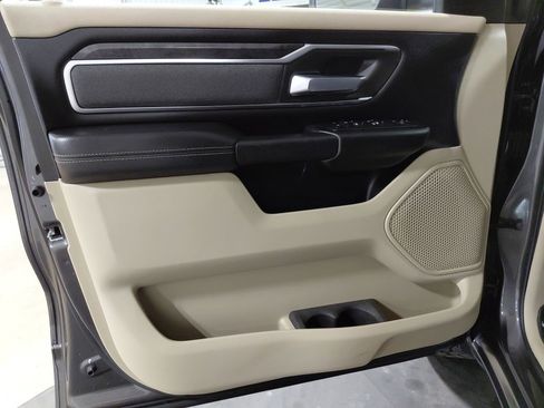 Used 2019 RAM 1500 Big Horn image 4