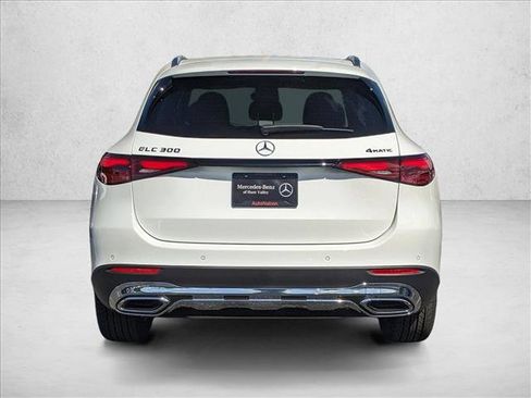 Used 2026 Mercedes-Benz GLC 300 4MATIC image 7