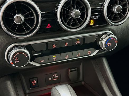 Used 2024 Nissan Sentra S image 23