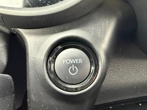 Used 2025 Toyota Sienna Limited AWD/4WD image 21